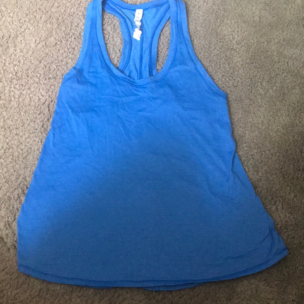 Lululemon tank